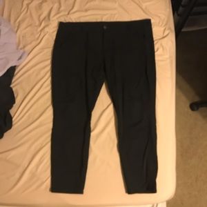 Black aeropostale womens chinos size 18
